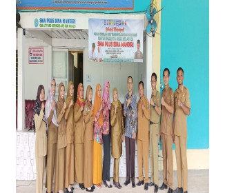 Hadirnya Petugas Monitoring US TP.2022/2023, Ibu HJ.HAYUNA,M.Pd.
