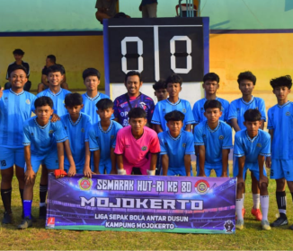 Ikut serta acara Kampung dalam Mojokerto Super League