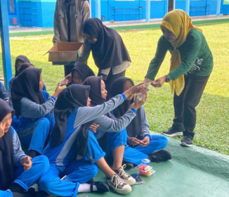 Aksi Bergizi dari Dinas Kesehatan Lampung Tengah dan Puskesmas Surabaya