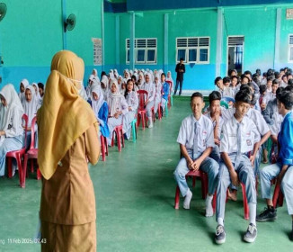 Sosialisasi Kesehatan Siswa Siswi SMA Plus Bina Mandiri