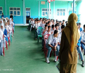 Sosialisasi Kesehatan Siswa Siswi  dari Puskesmas Surabaya Part.2