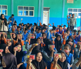 Aksi Bergizi dari Dinas Kesehatan Lampung Tengah dan Puskesmas Surabaya